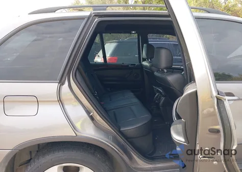 2005 BMW X5 4.4I from USA, damaged, VIN 5UXFB53525LV12775